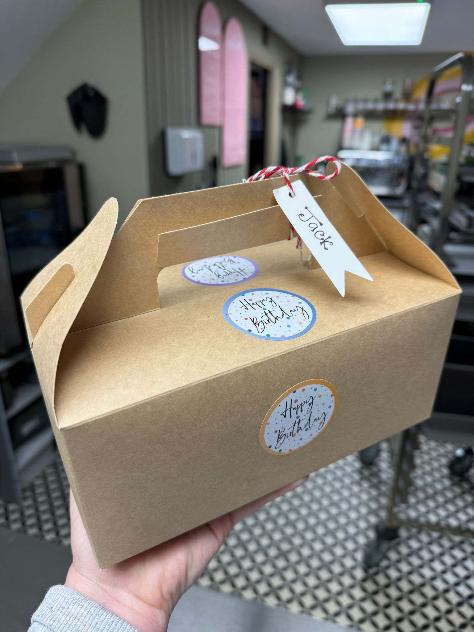 Tray Bake Selection • Box of 6